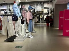 -唯品会(北京国瑞城店)