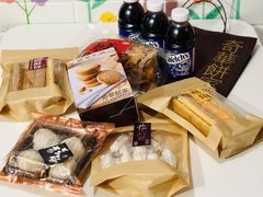 -奇华饼家(北角地铁站店)