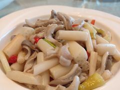 酸辣脆肚-亢龙太子酒轩(东湖店)