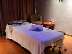 -金色春天.美颜康体纯正SPA(黄泥磅店)