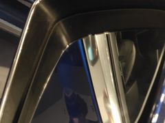 -TESLA 特斯拉(上海太古汇体验店)