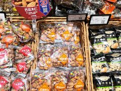 -来伊份(前进西路万象汇店)