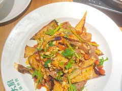 -费大厨辣椒炒肉(万家丽一店)