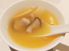 滋润花胶珍菌汤-衡山汇·高级粤菜(霄云路店)