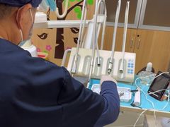 -上海仁爱医院口腔科 · 种植
