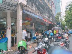 -榮泰米粉湯(Left Shop)
