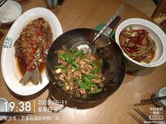 -费大厨辣椒炒肉(万家丽一店)
