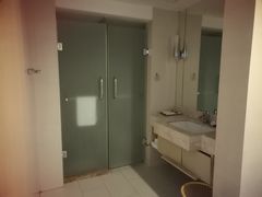 -南京双门楼宾馆(盐仓桥地铁站阅江楼店)