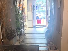 -泰·菩提树下[泰式按摩x精油SPAx肩颈头疗](新景店)