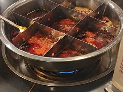 -邓莽子老火锅(中兴路总店)