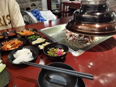 -肉甲韩国木炭烤肉(新壹街1店)