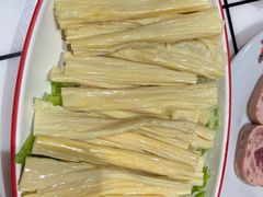 -伍师兄市井火锅(东部星悦天地店)