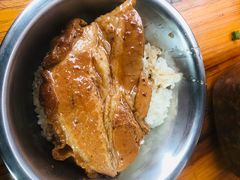 扣肉糯米饭-梁阿婆廿年老牌扣肉糯米饭