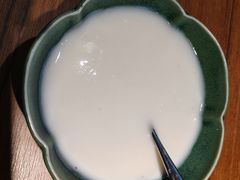 蝶泉米布-云海肴汽锅鸡·云南小炒(天津国金汇店)