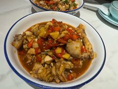 馋嘴跳跳蛙-回家吃饭·地道南昌菜(建德观总店)
