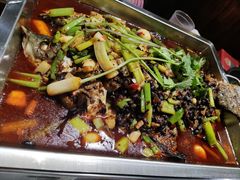 -琥珀老六龙虾(四里河店)