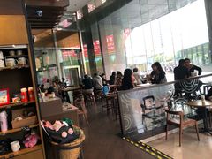 大堂-星巴克臻选(深圳华强北茂业店)
