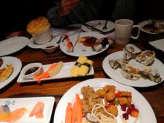 -四海一家自助餐(益田假日广场店)