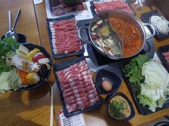 -呷哺呷哺 黄金牧场 (盛世天骄店)