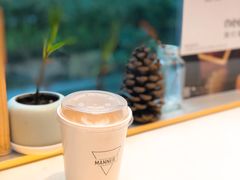 澳白-Manner Coffee(大宁国际商业广场店)