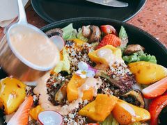 烤南瓜藜麦沙拉-La Terre乐田(万象城店)