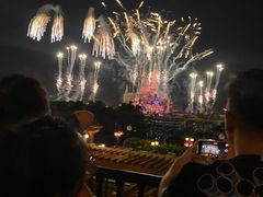 -WOLFGANG PUCK KITCHEN & BAR(迪士尼小镇店)