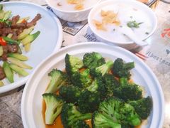 -粤轩楼广式特色餐厅(青岛路店)