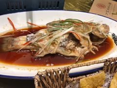 -丁里羊肉小镇(天鹅湖总店)