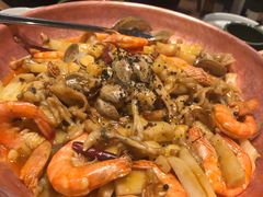 -云海肴·汽锅鸡·云南菜(天山百盛优客店)