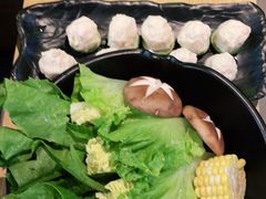 杂菜拼盘-顺德公广东猪肚鸡·煲仔饭(白石洲店)
