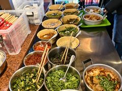 -丽丽三鲜螺蛳粉(田林路店)