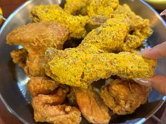 -BHC炸鸡(明洞总店)