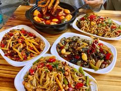 -周良天山牛杂城(天山路总店)