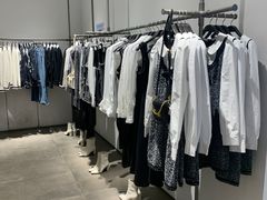 -URBAN REVIVO(荟聚中心店)