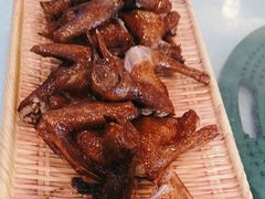 -五谷芳乳鸽王(梅沙老店)