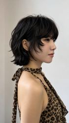 -首脑美发沙龙
