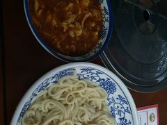 -亿诣蝎府炸酱面羊蝎子火锅(酷车小镇店)