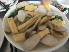 素几样-大兴街扣碗包子馆