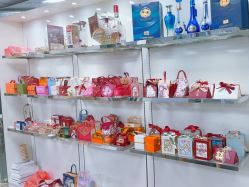 -华东饭店·园林式婚礼宴会厅酒店