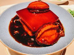 鲍鱼红烧肉-荣轩(新荣记环球金融中心店)