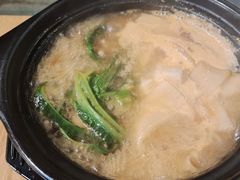-小熊纪称盘麻辣烫