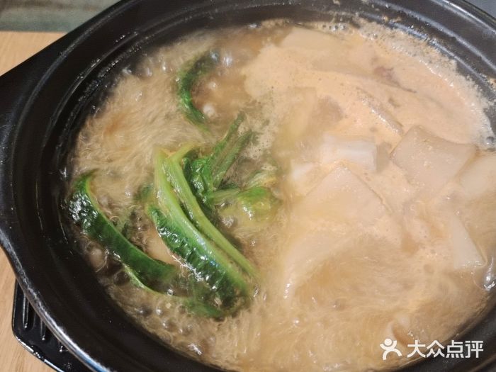 小熊纪称盘麻辣烫图片