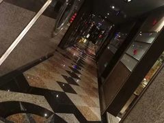 -好乐迪(张扬路八佰伴店)