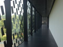 iphone_upload_pic-知美术馆