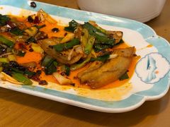 蒜苗回锅肉-易老妈蹄花.特色川菜(人民公园总店)