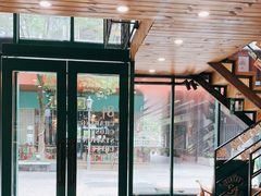-查令84号咖啡馆(金大地1912东西街店)