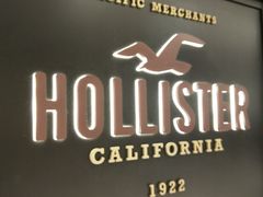 -Hollister(天环广场店)