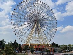 -七彩云南欢乐世界