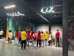 -极限PLAY运动娱乐新世界·团建派对潮玩休闲馆·室内蹦极高空游乐园