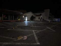 -窦店服务区-停车场